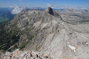 Schnfeldspitze und Luegscharte